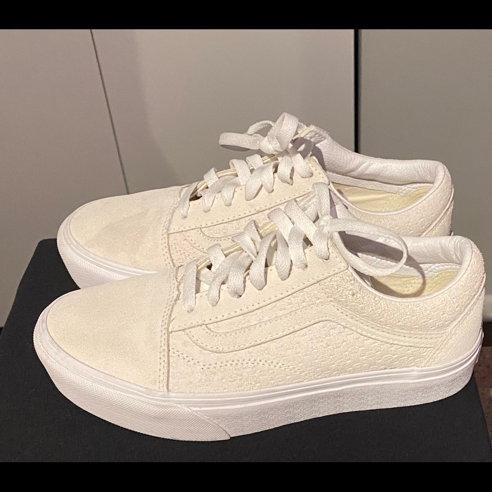 Vans Old skool platform sneaker size 7